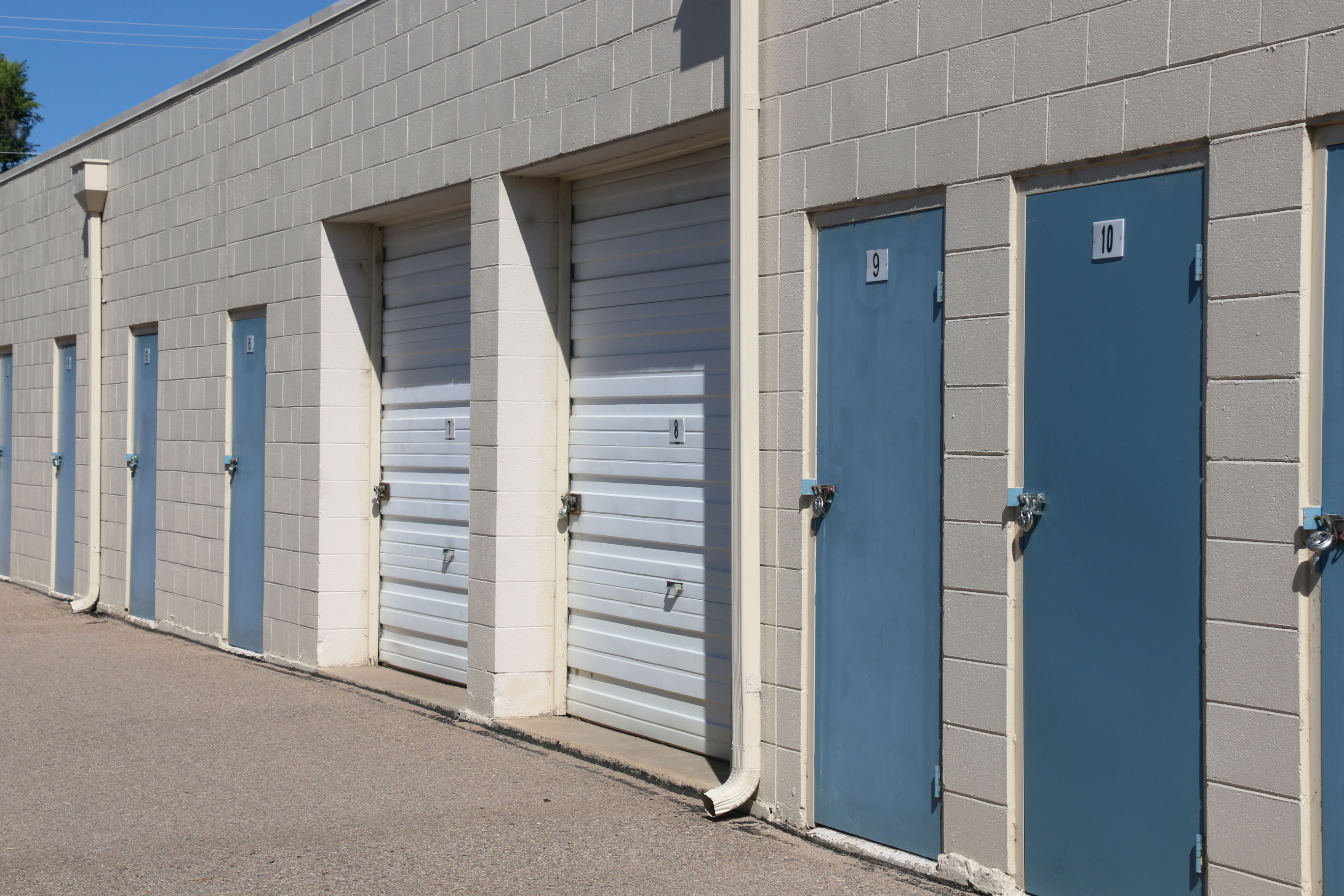 Small Storage Units For Living Room